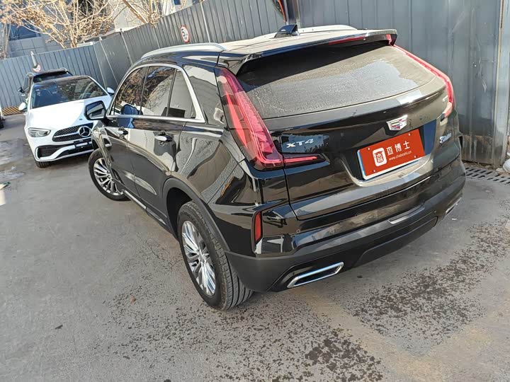 Cadillac XT4 2024 2024款 28T 两驱豪华型
