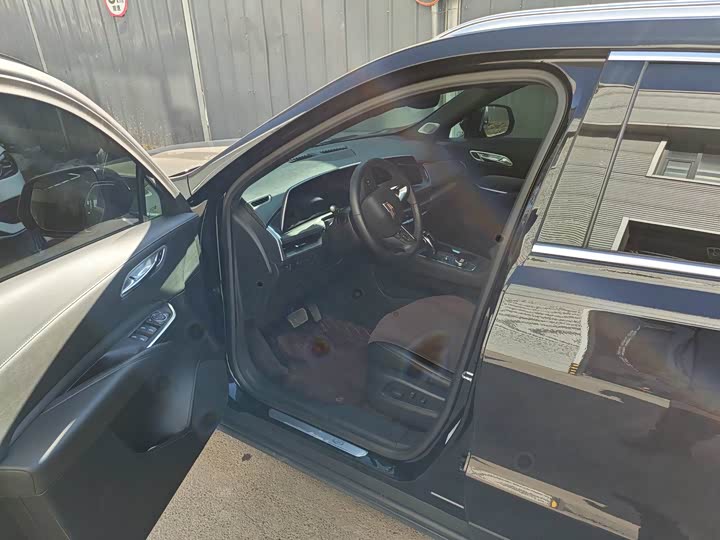 Cadillac XT4 2024 2024款 28T 两驱豪华型