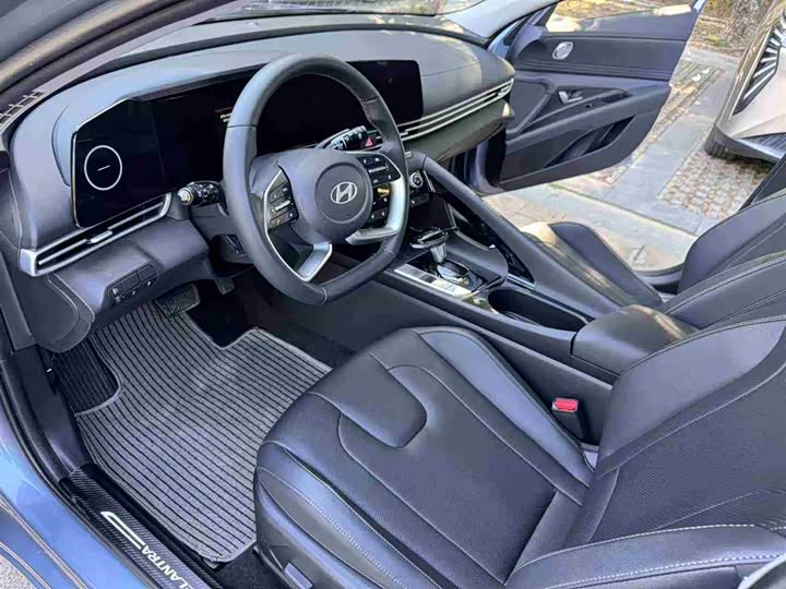 Hyundai Elantra N line 2023 2023款 1.5L CVT LUX尊贵版