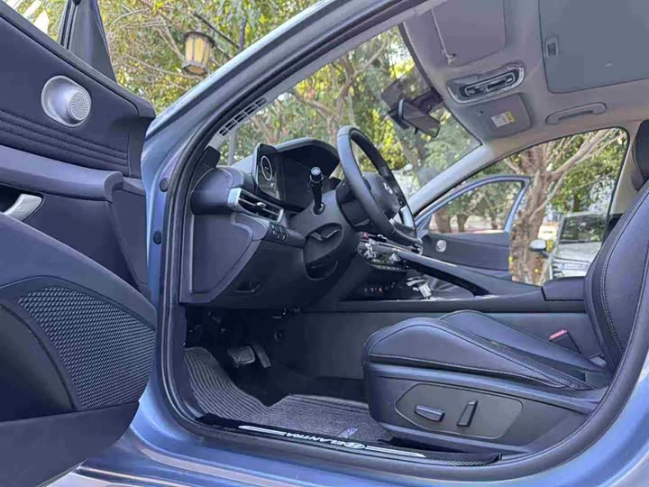 Hyundai Elantra N line 2023 2023款 1.5L CVT LUX尊贵版