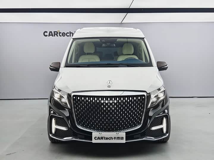 Mercedes-Benz V-Class 2022 2022款 V 260 L 长轴距尊贵版