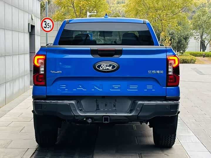 Ford Ranger 2023 2023款 探迹四驱自动越野版 柴油