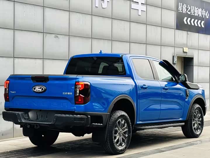 Ford Ranger 2023 2023款 探迹四驱自动越野版 柴油