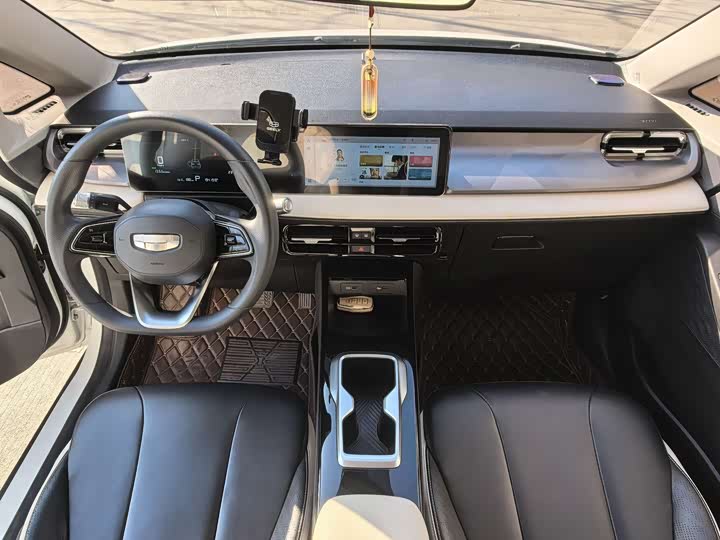 Geely Geometry E Firefly 2024 2024款 401km 星光