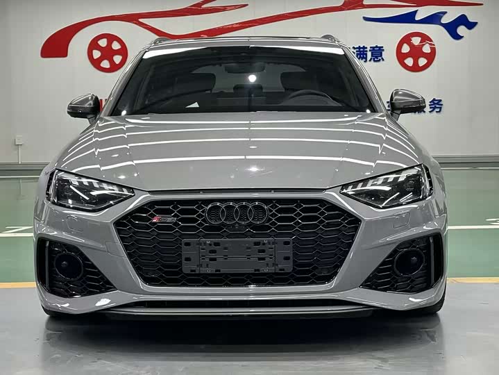 Audi RS 4 2021 2021款 RS4 Avant 暗金版