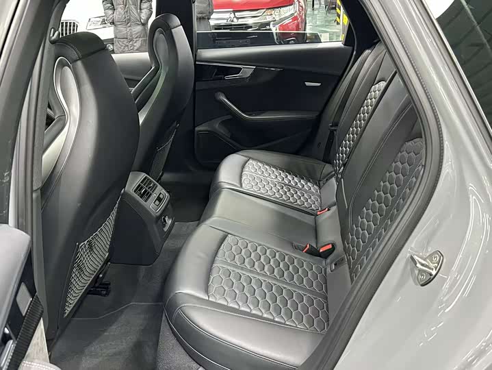 Audi RS 4 2021 2021款 RS4 Avant 暗金版