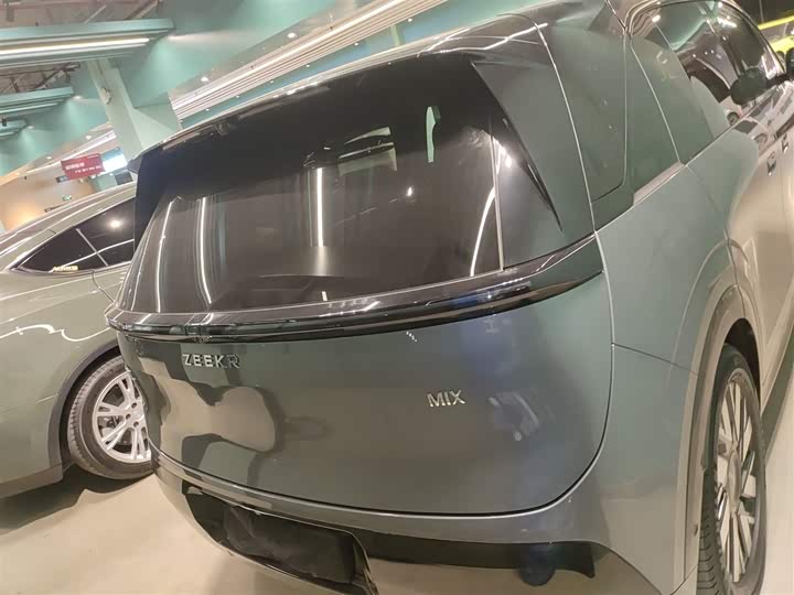 Zeekr Mix 2025 2025款 长续航智驾版