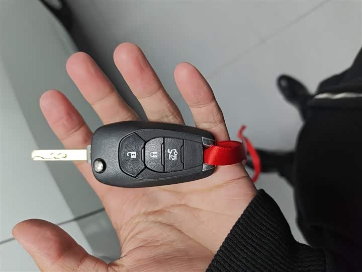 Chevrolet Onix (Cavalier) 2022 2022款 325T 自动欣悦版