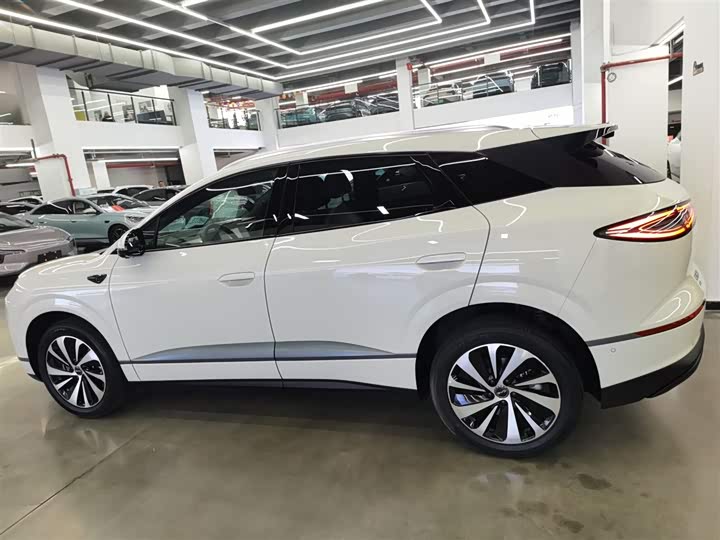 2025 BYD Sea Lion 06 Hybrid/EV