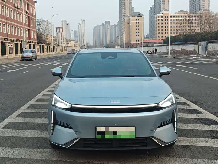 Geely Galaxy L6 2025 2025款 EM-i 140km 星舰版