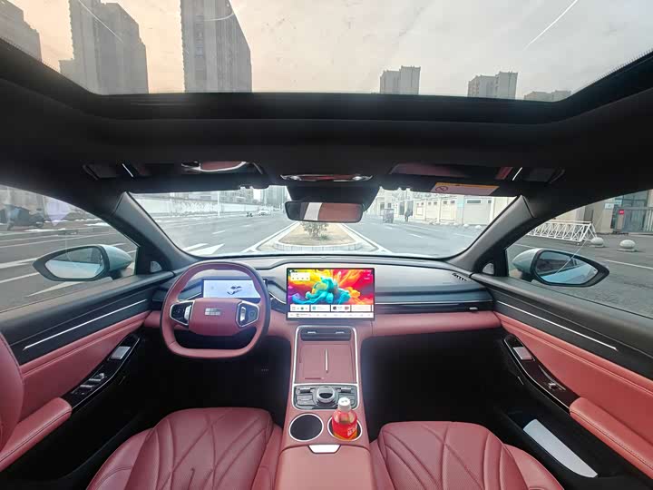 Geely Galaxy L6 2025 2025款 EM-i 140km 星舰版