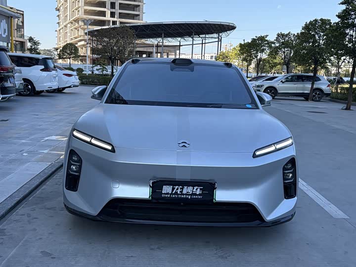 2025 Nio ET5