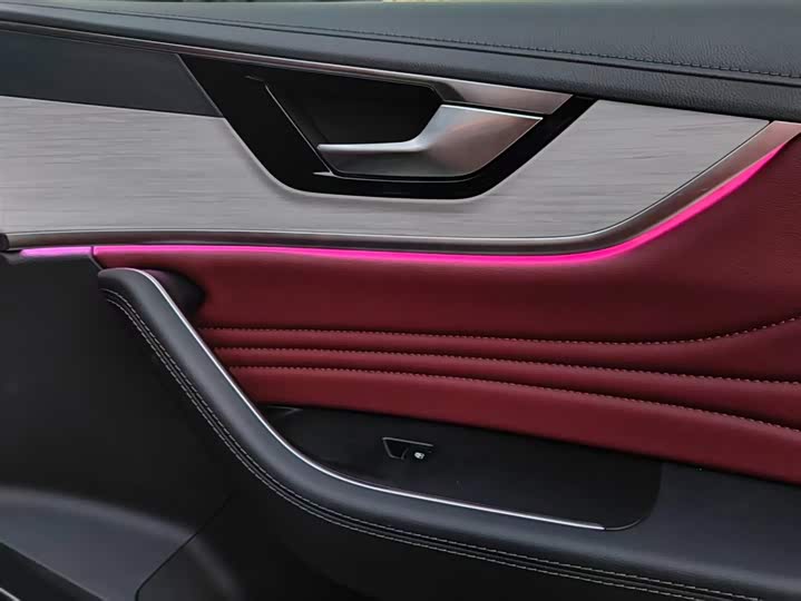 Hongqi HS5 2025 2025款 2.0T 两驱旗享Pro版