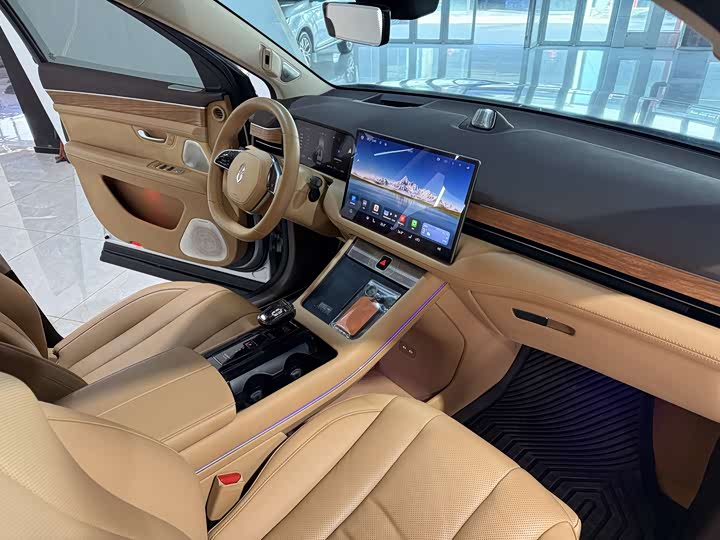 Aito M7 2024 2024款 1.5T 智驾四驱Max版 6座