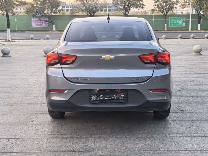 Chevrolet Onix (Cavalier) 2022 2022款 325T 自动欣悦版
