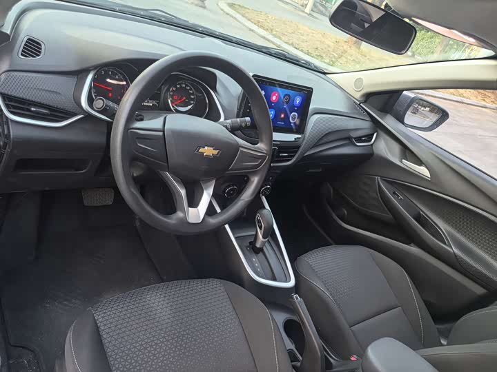 Chevrolet Onix (Cavalier) 2022 2022款 325T 自动欣悦版