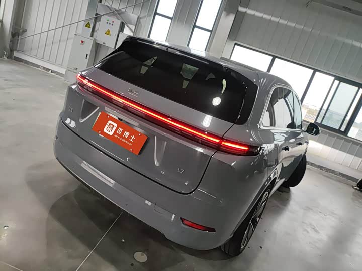 LiXiang L7 2025 2025款 Max 智能焕新版