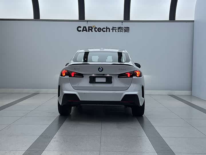 BMW 2 Series 2025 2025款 225L M运动曜夜套装