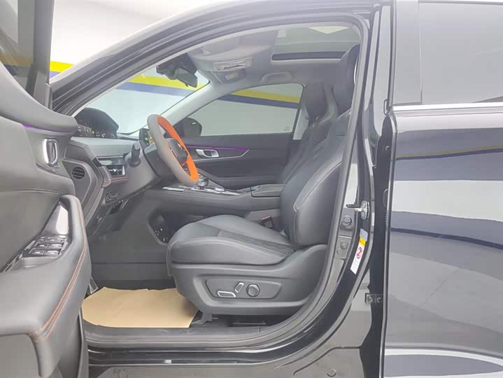 Changan UNI-K Hybrid 2022 2022款 蓝鲸iDD 130km 1.5T 尊贵型