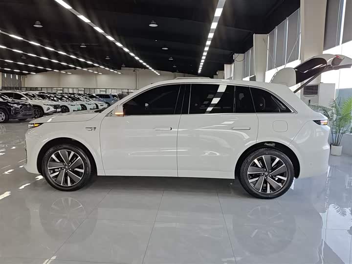 LiXiang L6 2025 2025款 Pro 智能焕新版