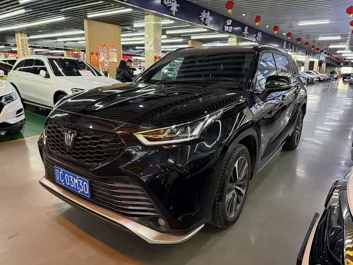 Toyota Crown Kluger 2024 2024款 2.5L HEV四驱尊贵版