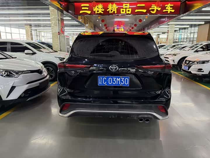 Toyota Crown Kluger 2024 2024款 2.5L HEV四驱尊贵版