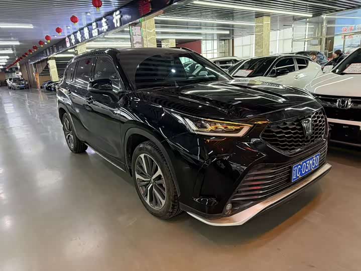 Toyota Crown Kluger 2024 2024款 2.5L HEV四驱尊贵版