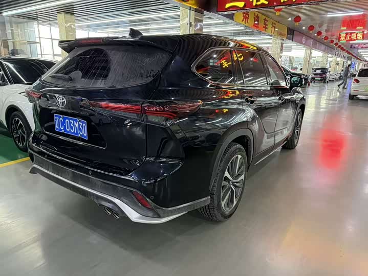 Toyota Crown Kluger 2024 2024款 2.5L HEV四驱尊贵版