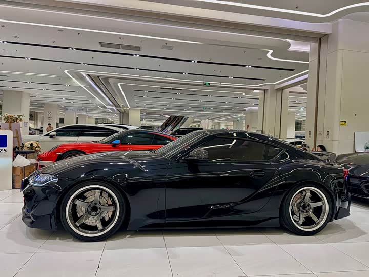 Toyota Supra 2021 2021款 GR SUPRA 3.0T 标准型
