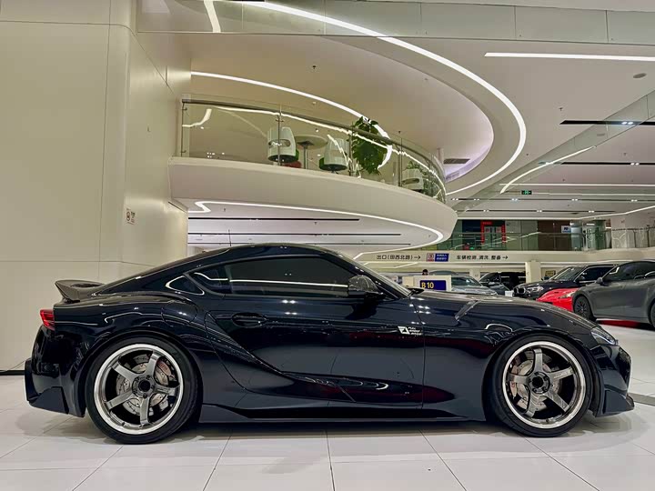 Toyota Supra 2021 2021款 GR SUPRA 3.0T 标准型
