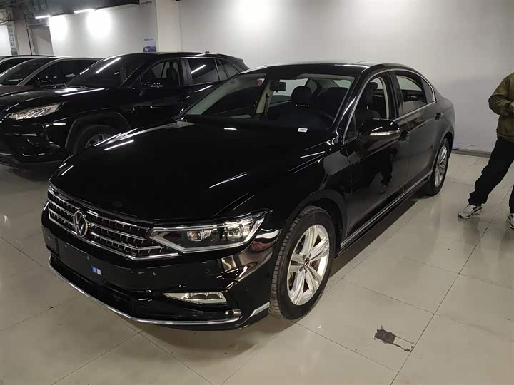 Volkswagen Magotan 2025 2025款 众享款 280TSI DSG舒适型