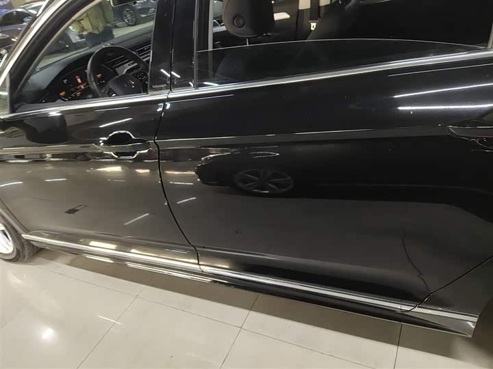 Volkswagen Magotan 2025 2025款 众享款 280TSI DSG舒适型