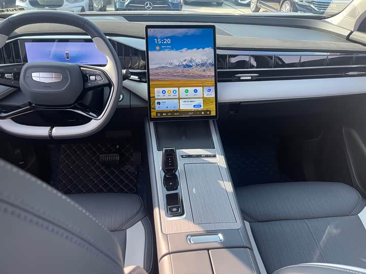 Geely Atlas L 2024 2024款 1.5TD DCT尊贵版