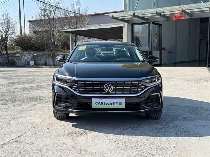 Volkswagen Passat Hybrid 2025 2025款 430PHEV 混动商务版