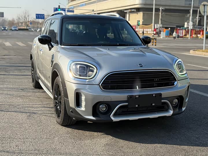 Mini Countryman 2023 2023款 改款 1.5T COOPER ALL4 鉴赏家