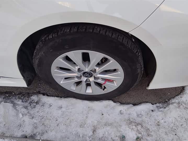 Toyota Corolla 2024 2024款 1.8L 智能电混双擎 先锋版