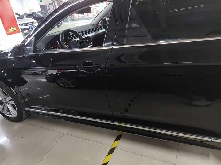 Volkswagen Magotan 2025 2025款 众享款 280TSI DSG舒适型