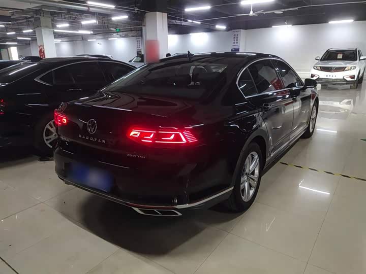 Volkswagen Magotan 2025 2025款 众享款 280TSI DSG舒适型