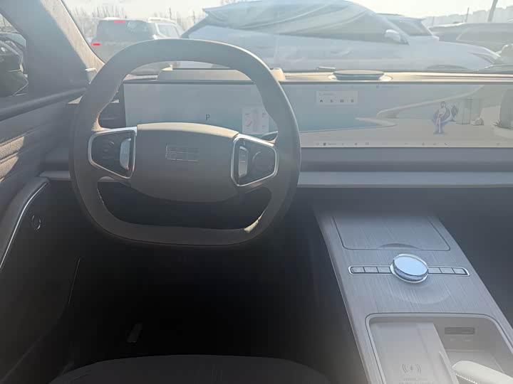 Geely Galaxy E8 2024 2024款 620km 四驱龙腾版