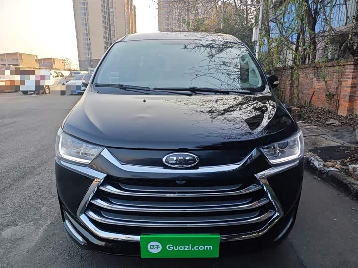 JAC Refine M4 2022 2022款 2.0TGDI 自动商旅版