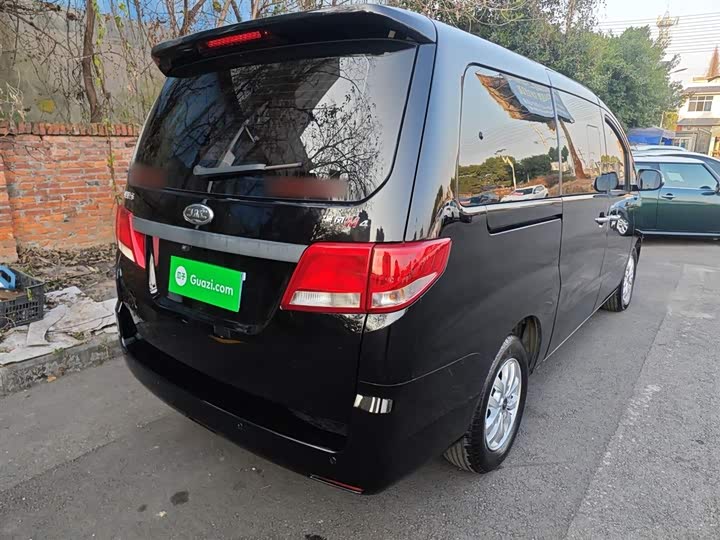 JAC Refine M4 2022 2022款 2.0TGDI 自动商旅版