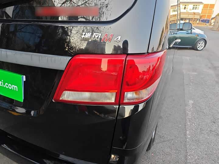 JAC Refine M4 2022 2022款 2.0TGDI 自动商旅版