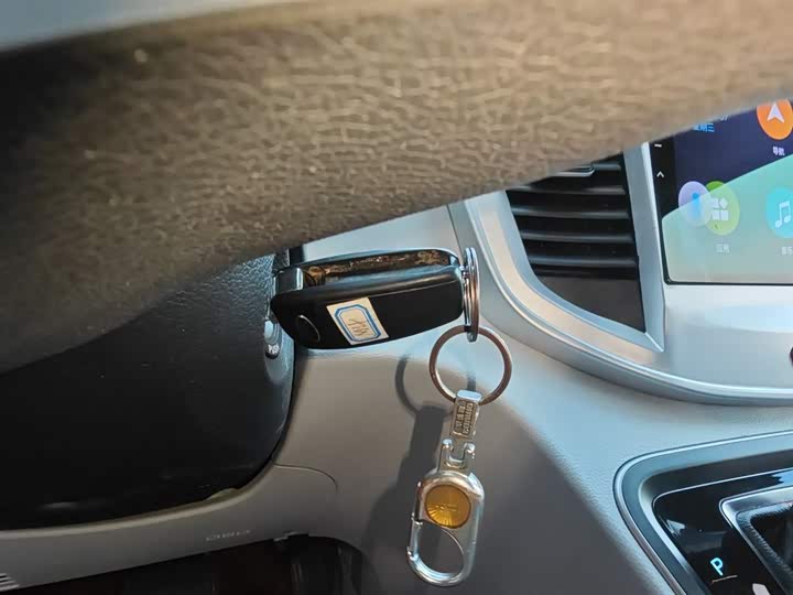 JAC Refine M4 2022 2022款 2.0TGDI 自动商旅版