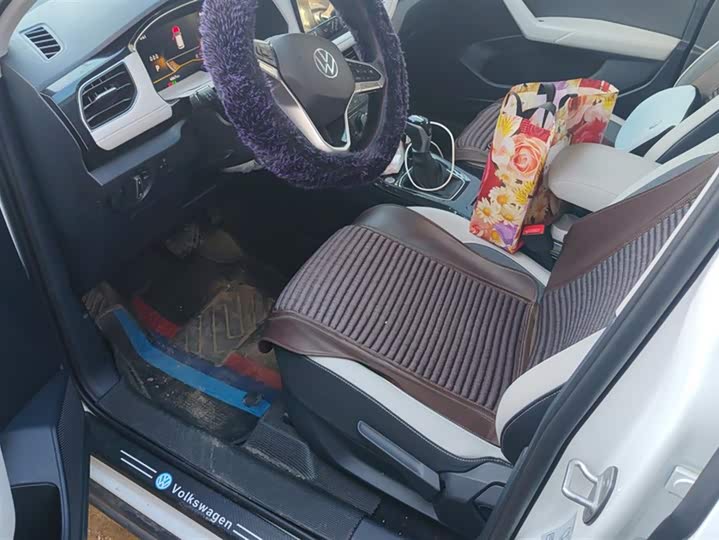 Volkswagen Tharu 2025 2025款 新锐 1.5L 锐意版