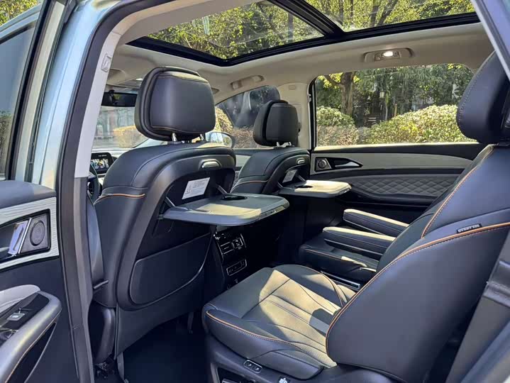 Dongfeng Forthing Yacht 2022 2022款 1.5T DCT揽月版