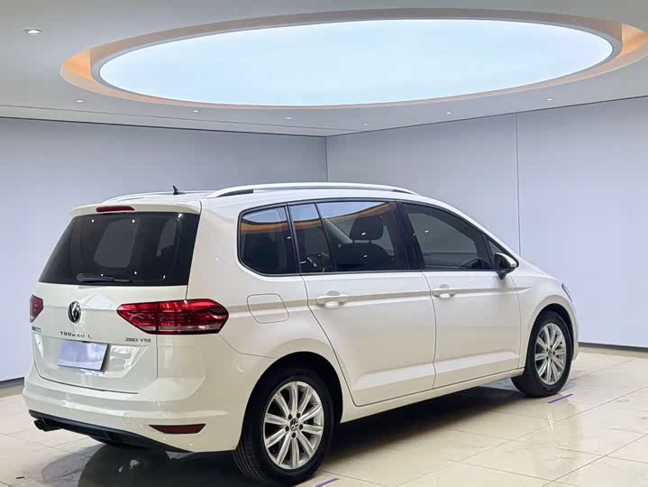 Volkswagen Touran L 2021 2021款 途安L 280TSI DSG舒适版 7座