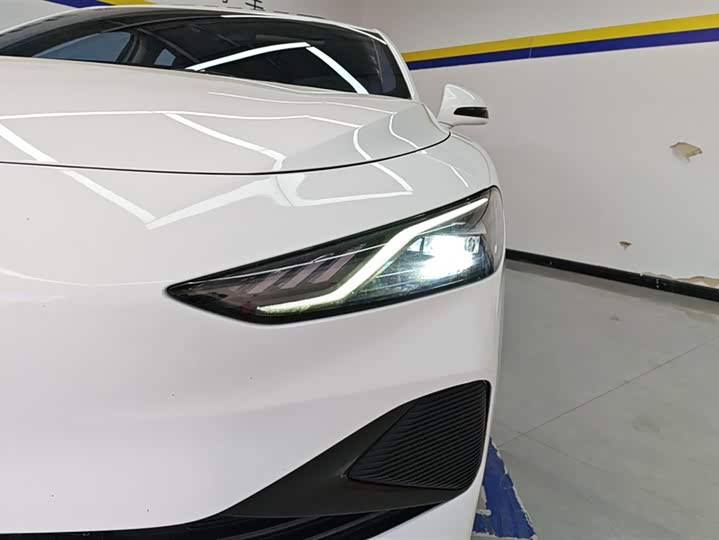 Roewe D7 2023 2023款 DMH 125km 超越版