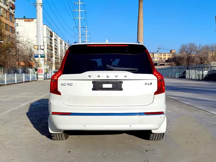Volvo XC90 2024 2024款 B6 智逸豪华版 7座