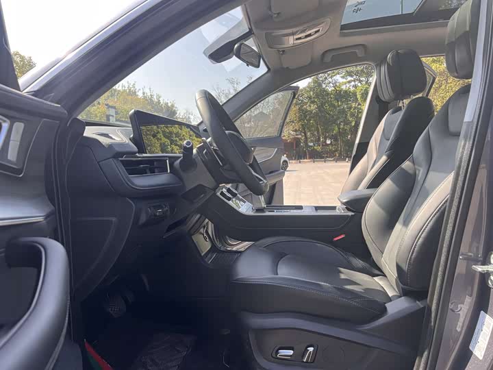 Chery Tiggo 8 2023 2023款 鲲鹏版 290TGDI 自动卓越版