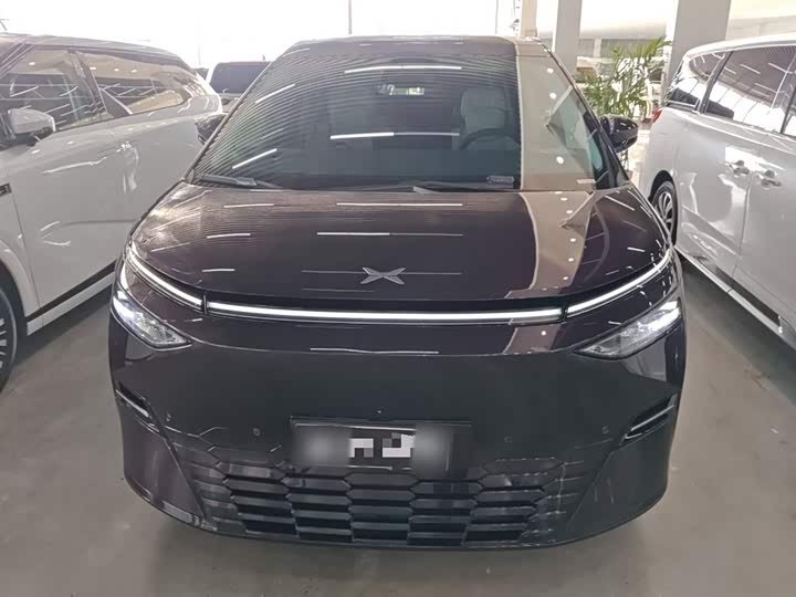 XPeng X9 2025 2025款 纯电 650长续航 Max